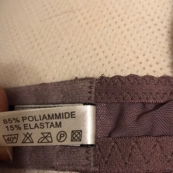 NWOT VENUS Women's Bra size 38C lace padded - Picture 8 of 8